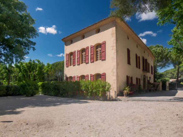 3 pièces à Aix en provence, jardin et piscine
