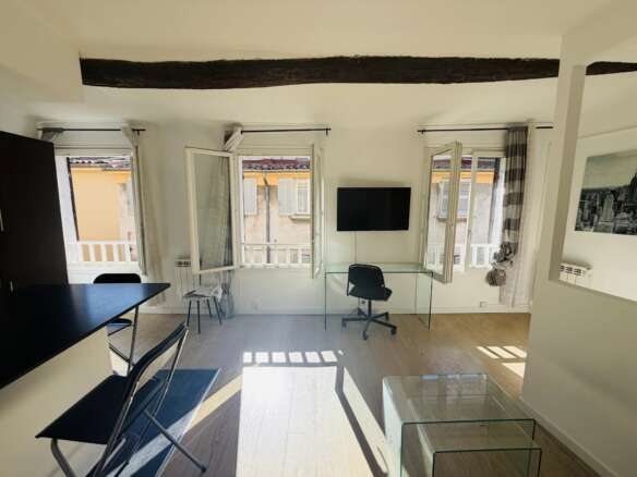 Charmant 31 m2 – Coeur de ville – À deux pas de la Rotonde